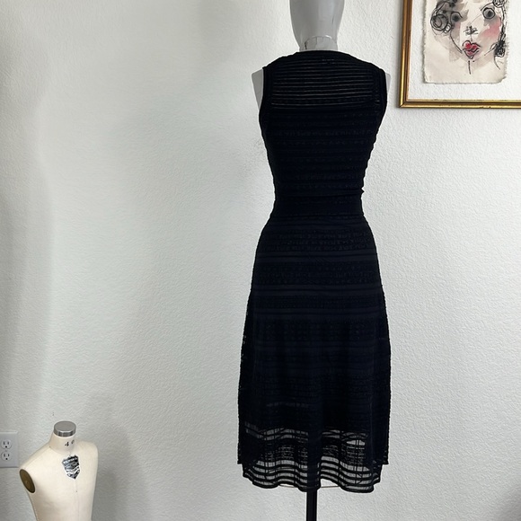 Missoni Knit Crochet Sleeveless Knit Fit Flare A Lined Knee Dress - Picture 7 of 12